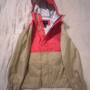 NWOT Girls Marmot Precip Jacket Size M